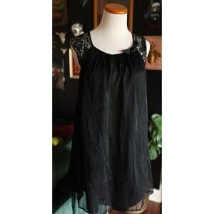 Vintage Vanity Fair Womens XS Black Lace Nightgown All Tricot Nylon Made in USA
